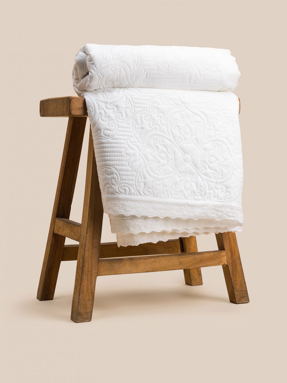 שמיכת קיץ קווליט עם תחרה 150*200