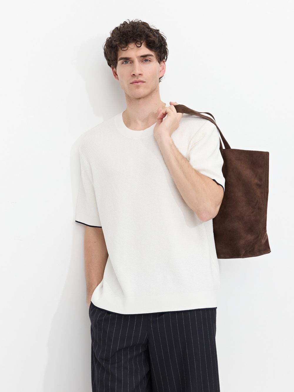 חולצה סרוגה