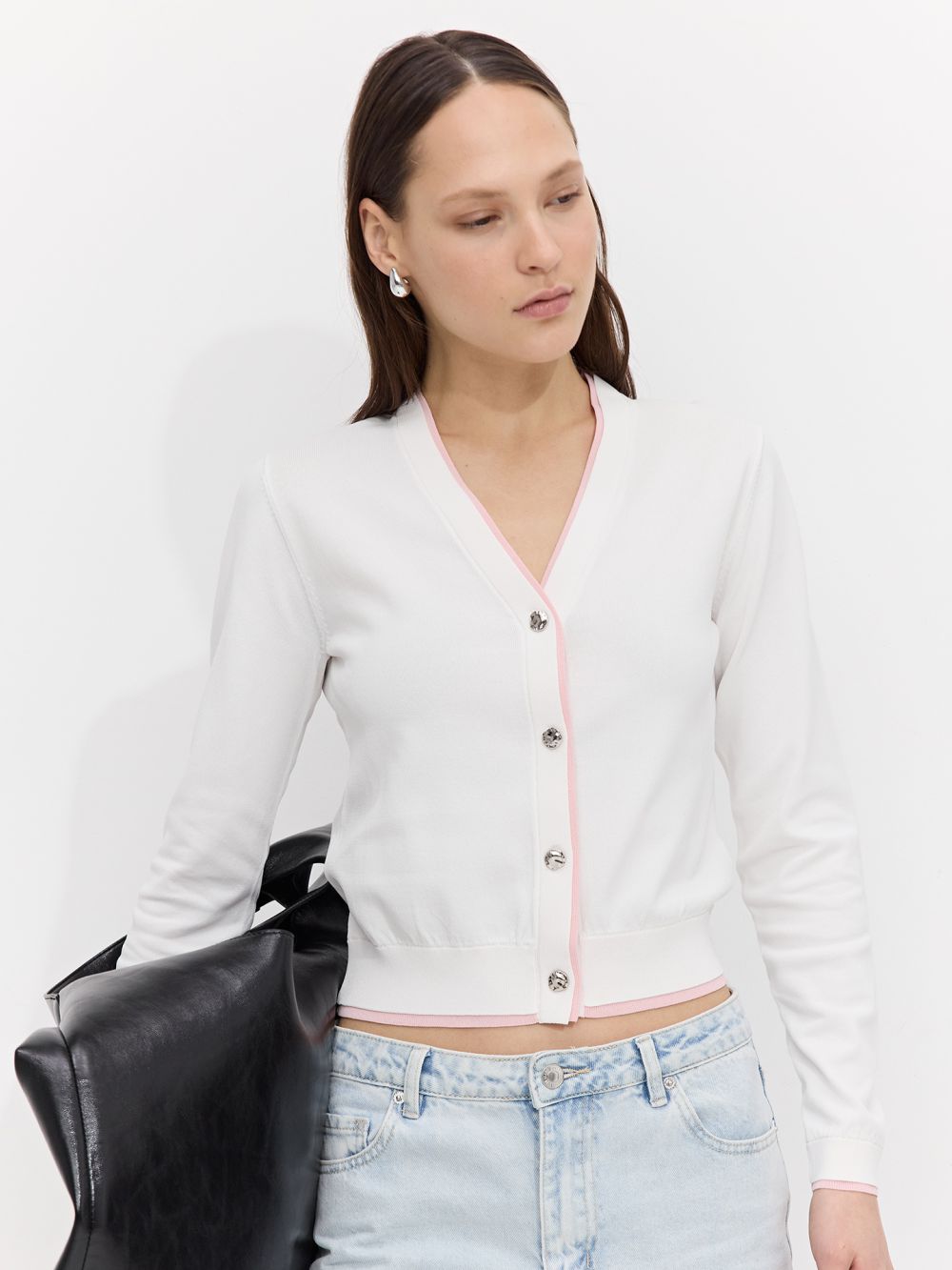 קרדיגן עם כפתורים