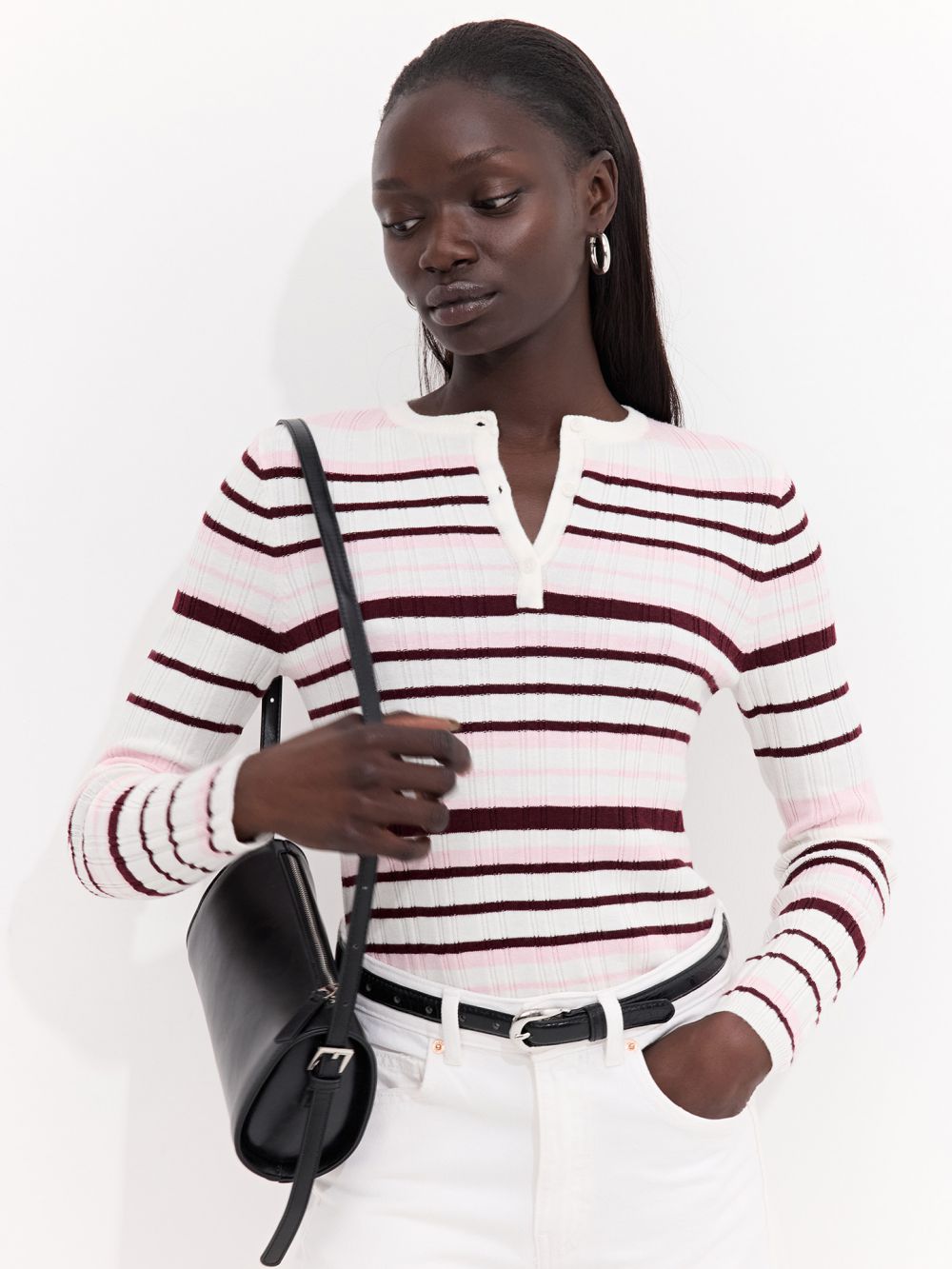 סריג ריב עם צווארון ניקי וסגירת כפתורים