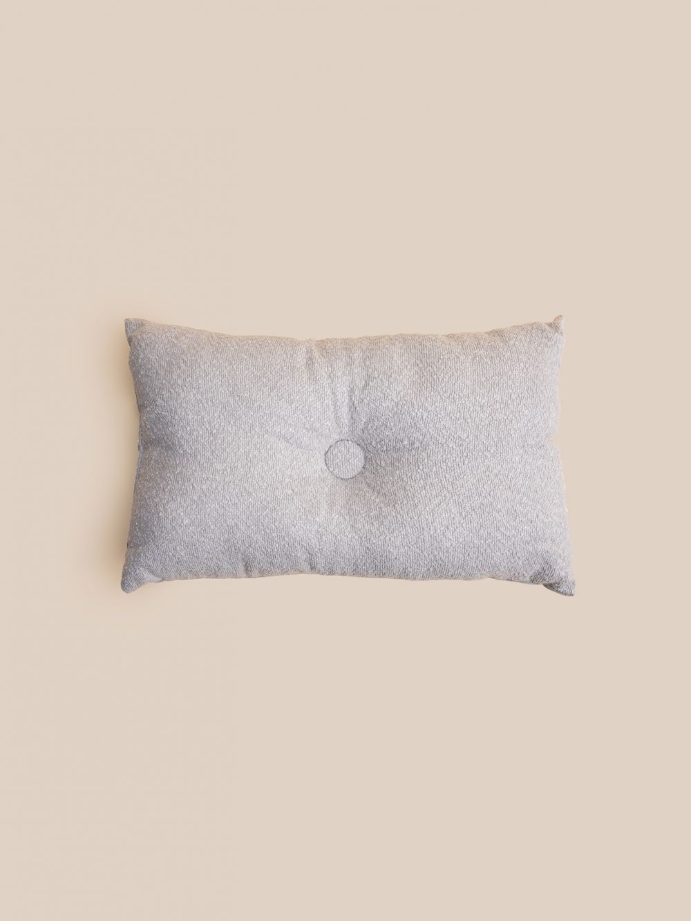 כרית 50*30 בוקלה אפור בשילוב קטיפה