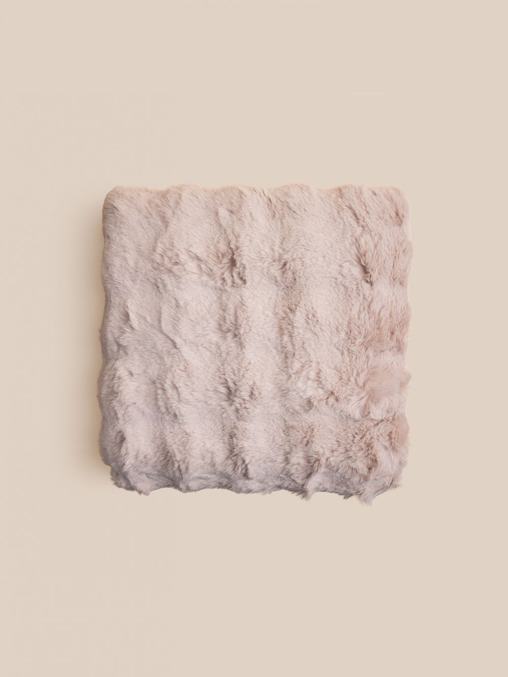 כרית נוי דמוי פרווה 45X45CM