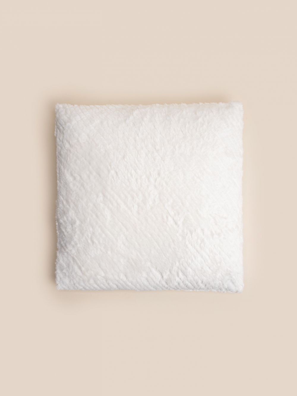 כרית דמוי פרווה אלכסונים 45X56CM