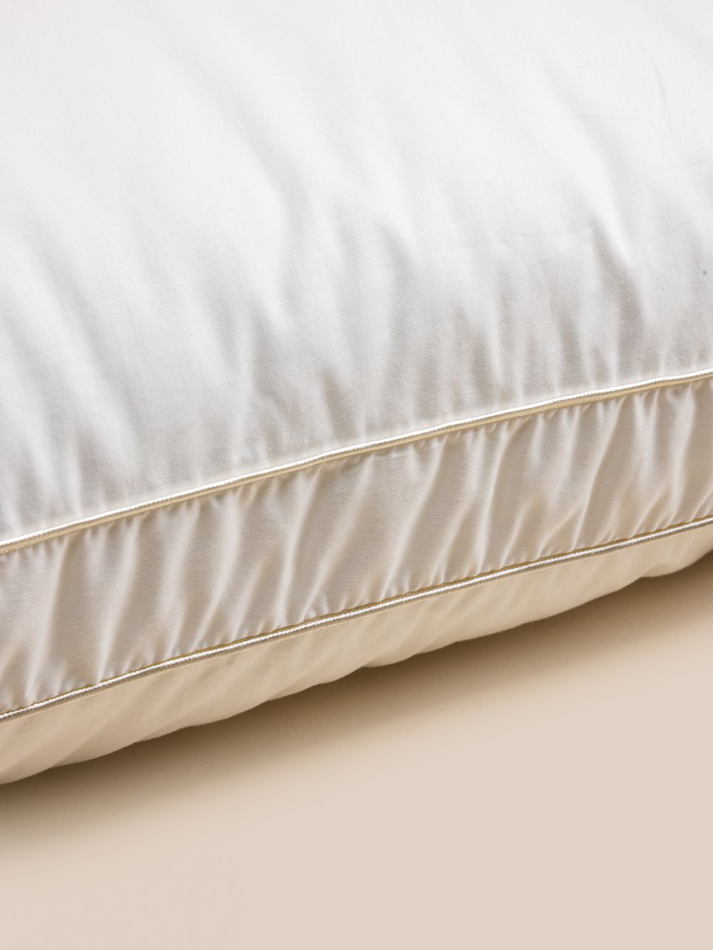 כרית שינה פנינה 50X70x3CM