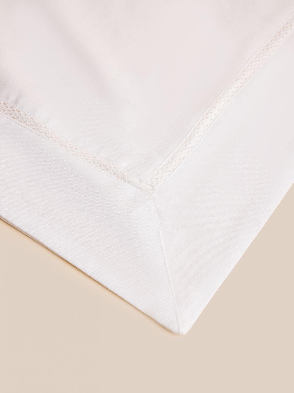 כיסוי לכרית 60X60CM תחרה חן