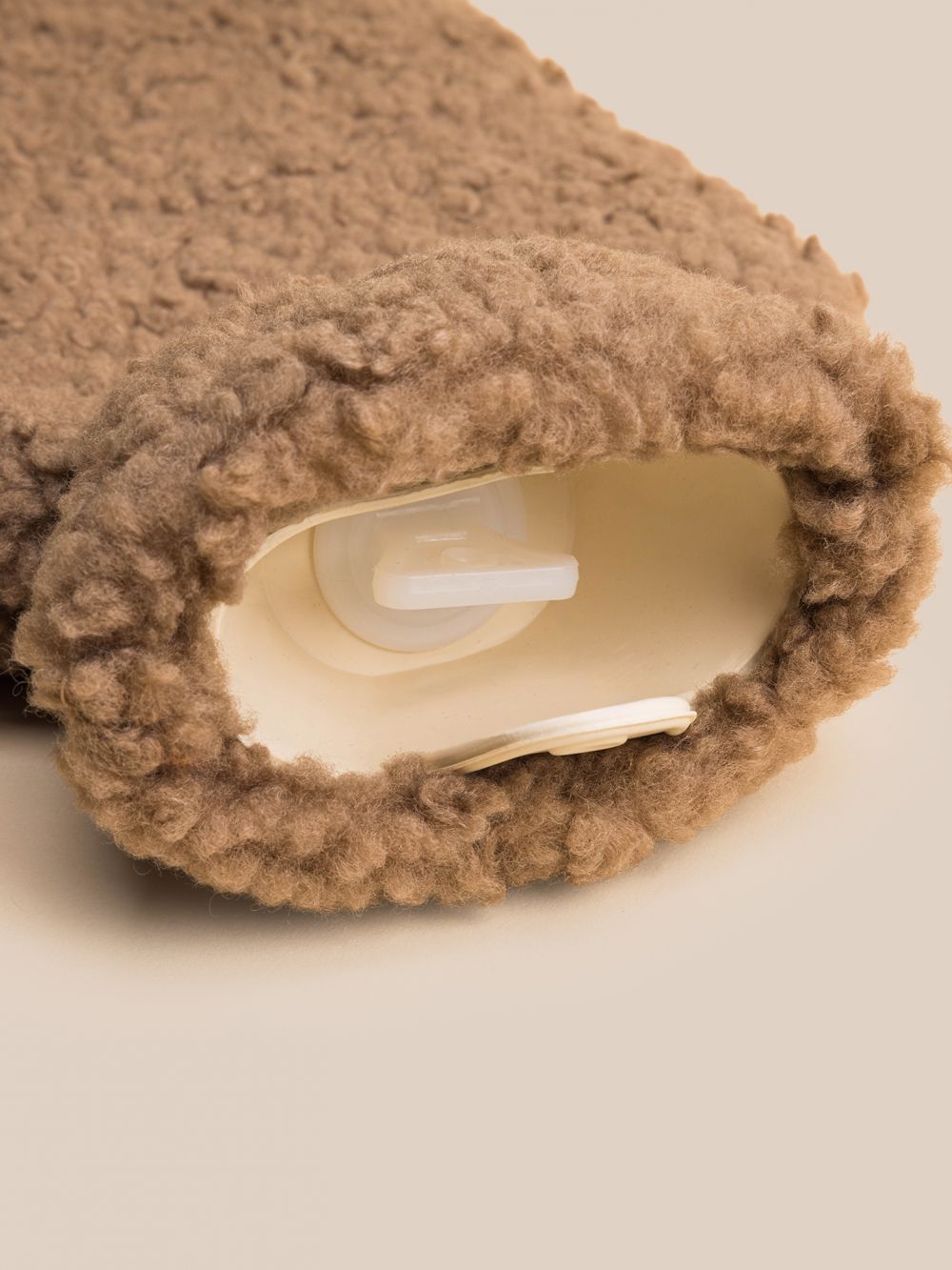 בקבוק חם TEDDY