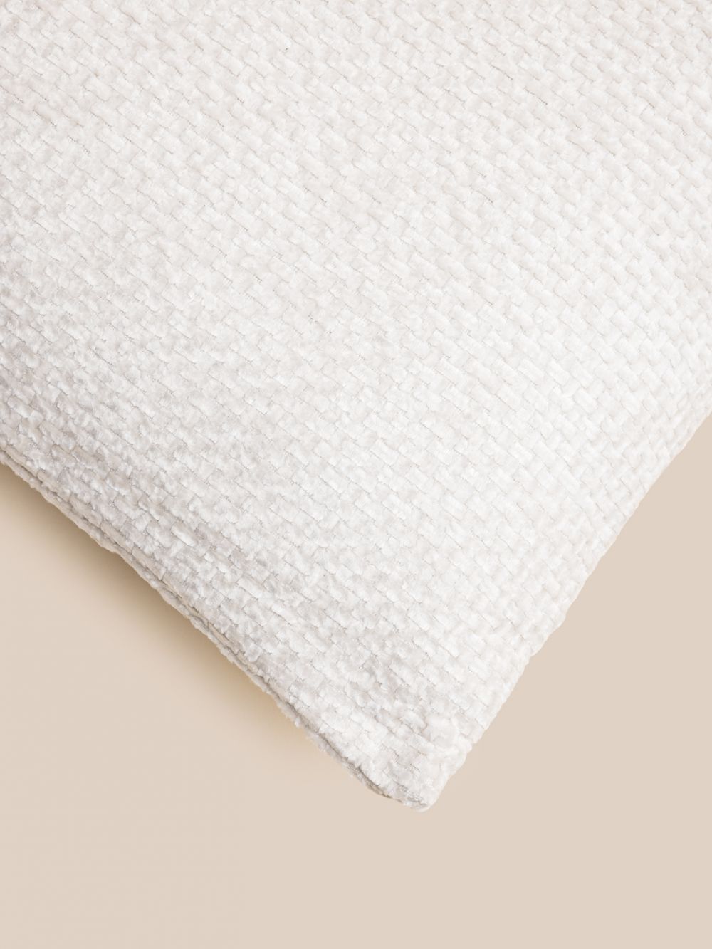 כרית נוי קלועה 30x50cm