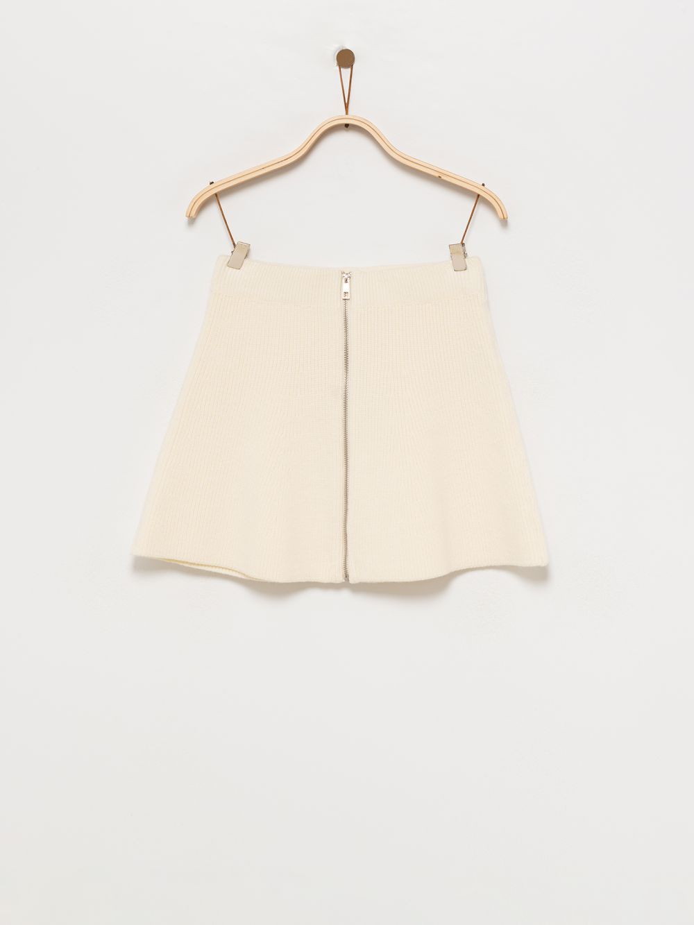 חצאית MINI סרוגה