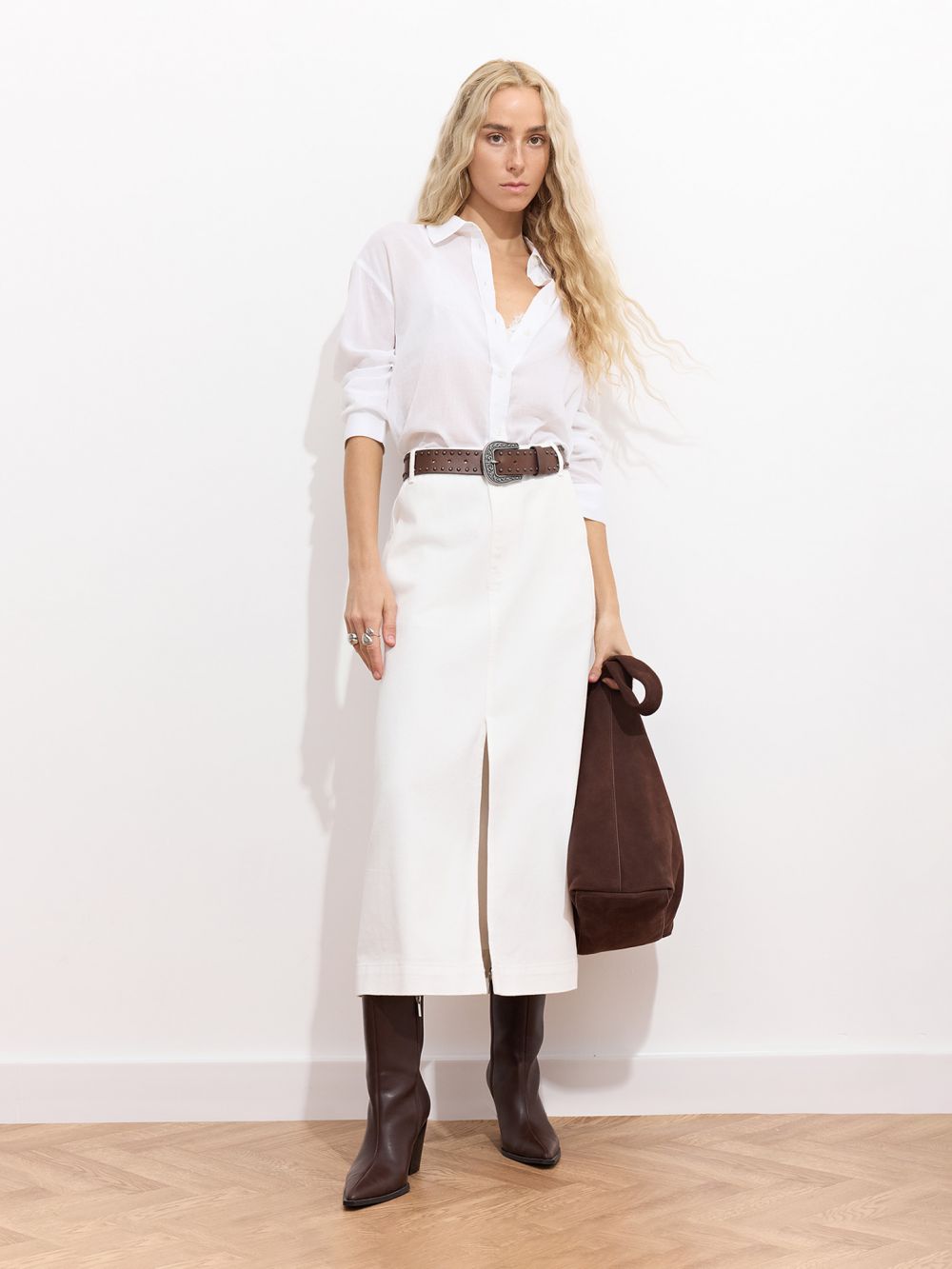 חצאית ג׳ינס באורך מידי בסגנון מחוייט