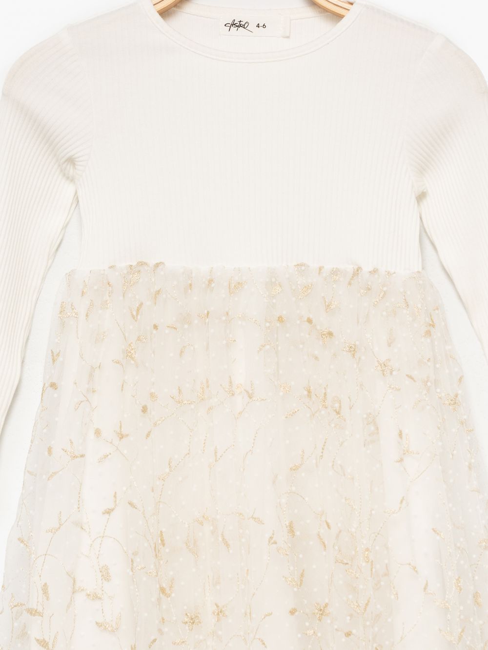 שמלת טוטו רקומה