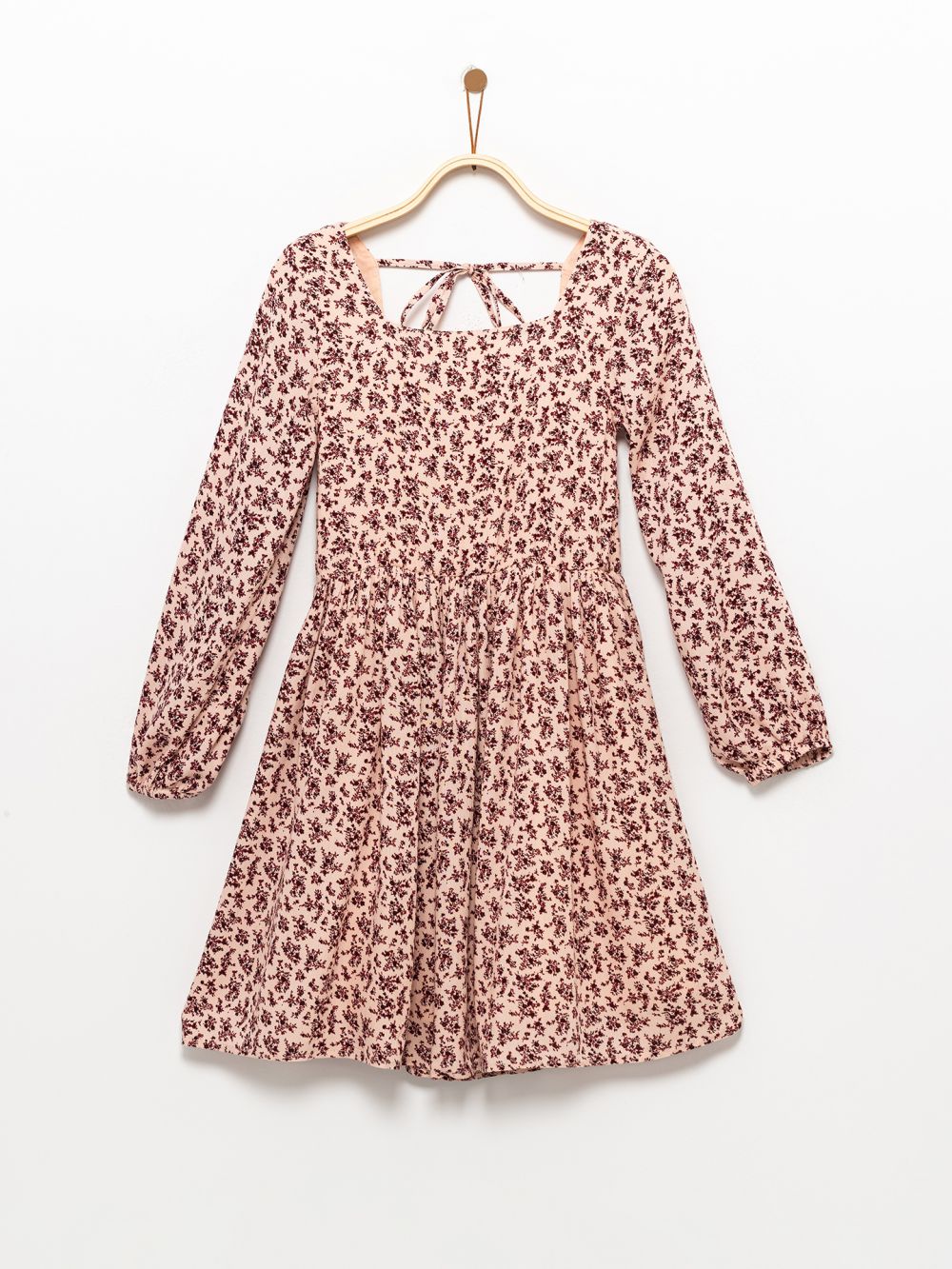 שמלה פרחונית