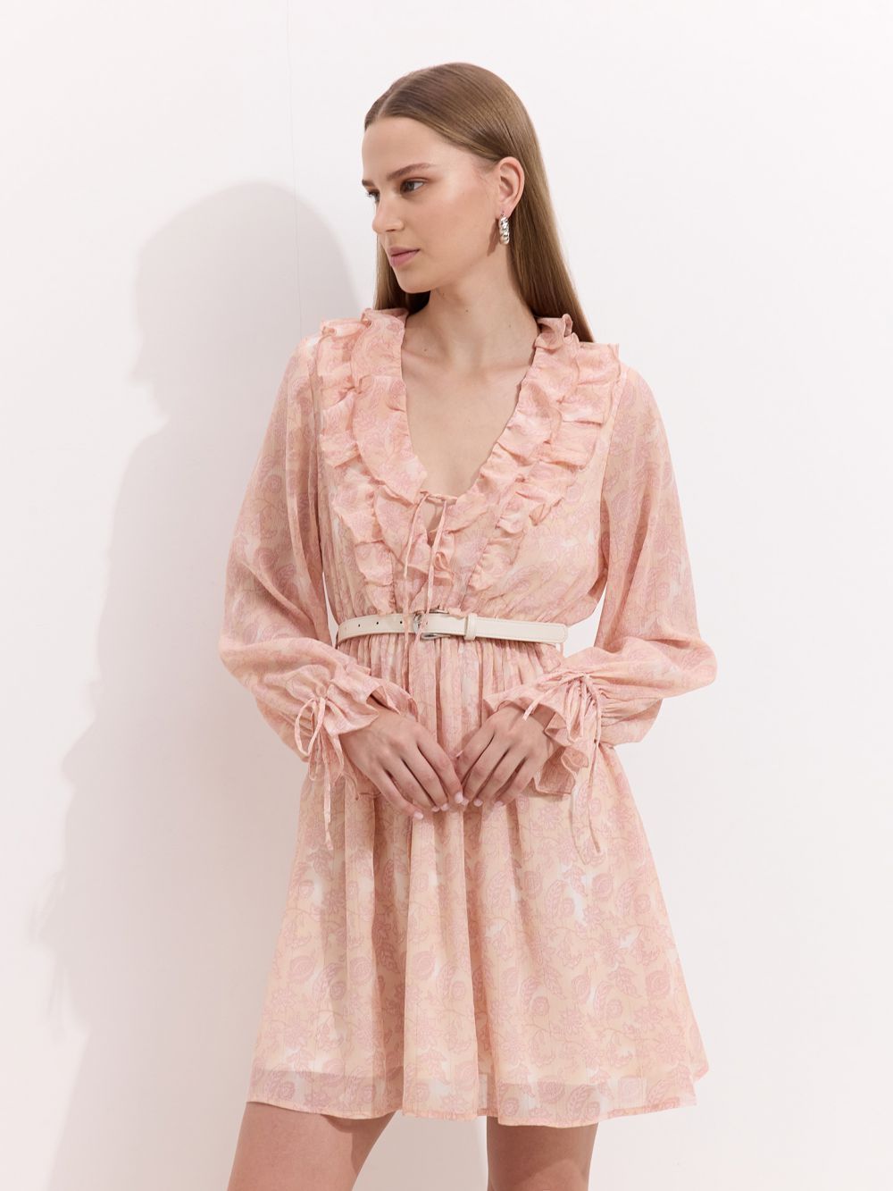 שמלת MINI עם מפתח וולנים