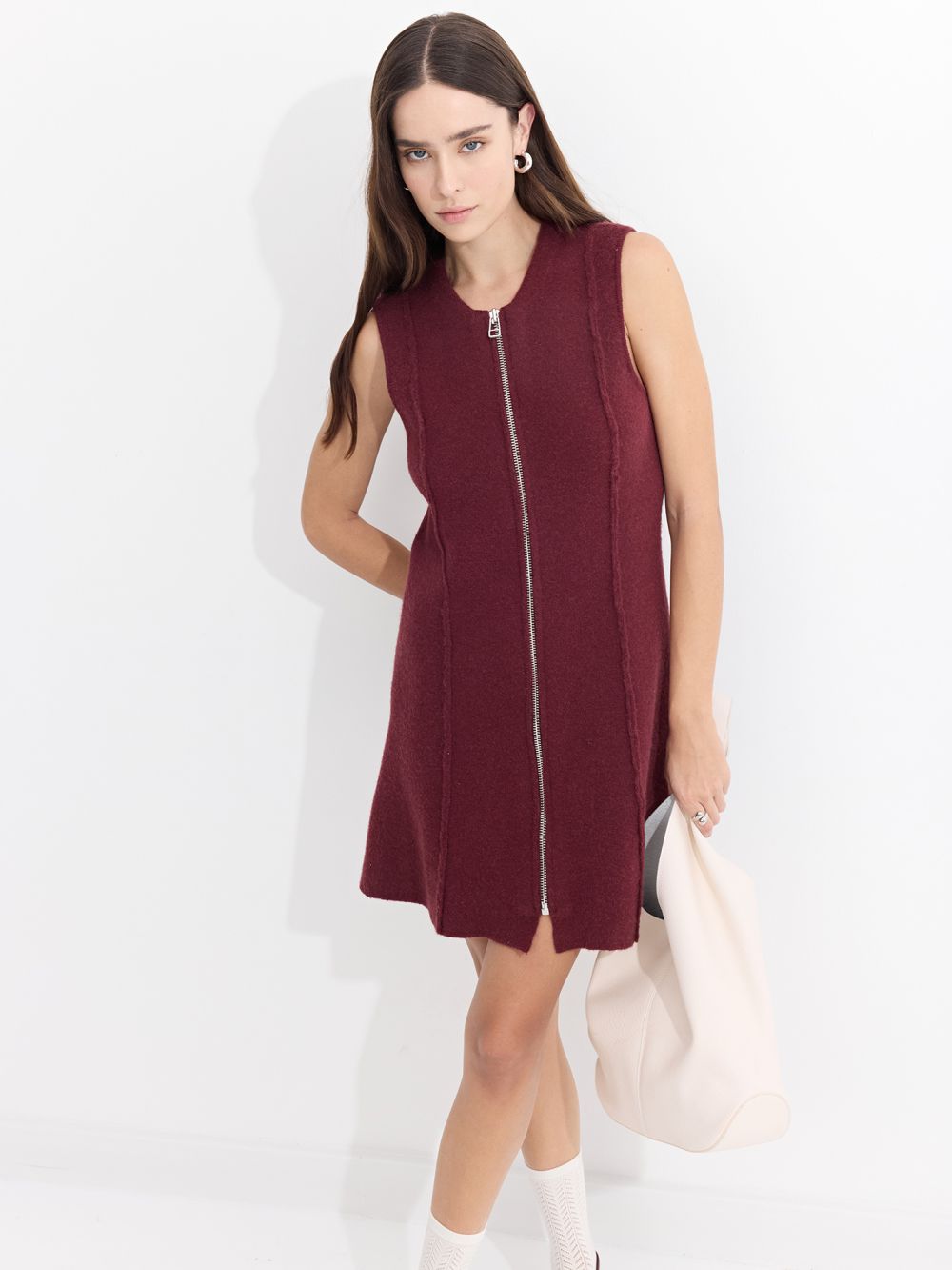 שמלת מיני סרוגה עם רוכסן