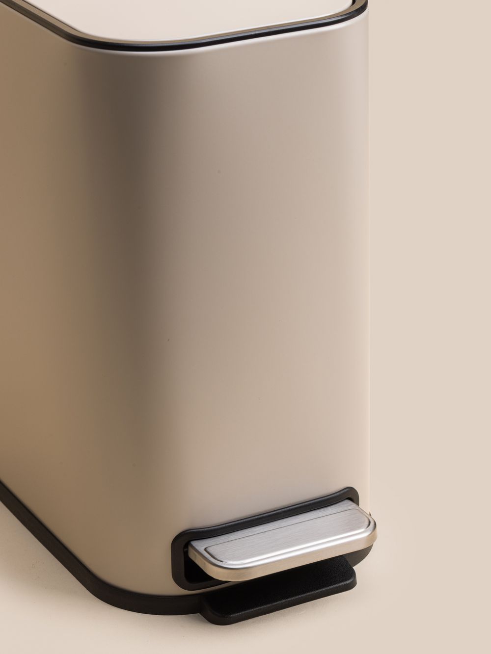 פח 5 ליטר מלבני