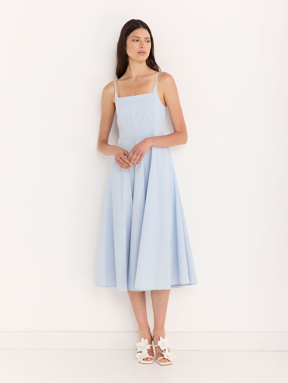 שמלת קלוש מידי