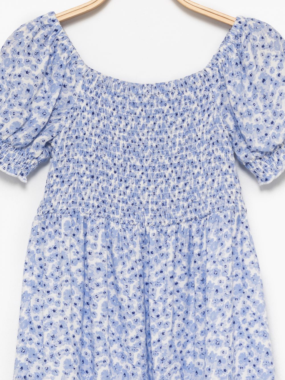 שמלה פרחונית