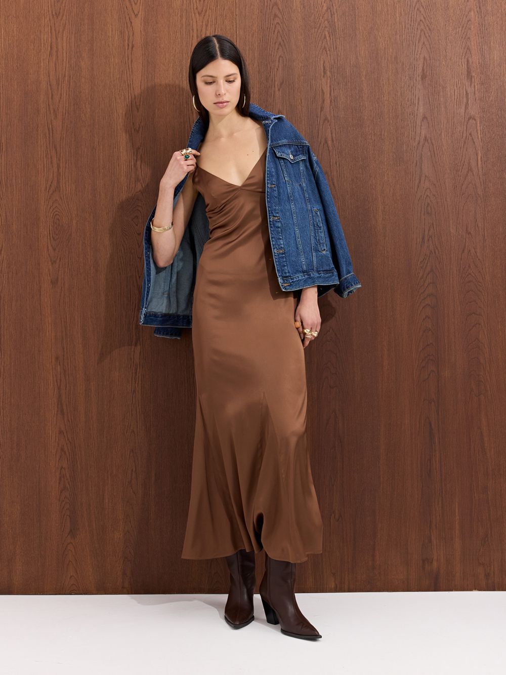 שמלת מקסי סאטן