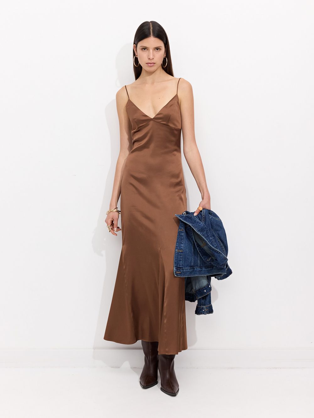 שמלת מקסי סאטן