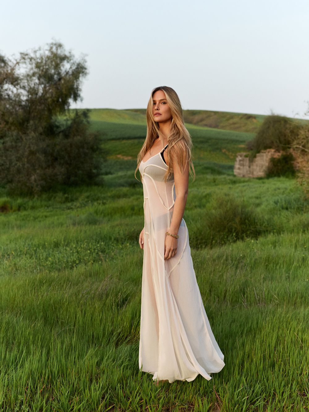 שמלת פנלים משיפון