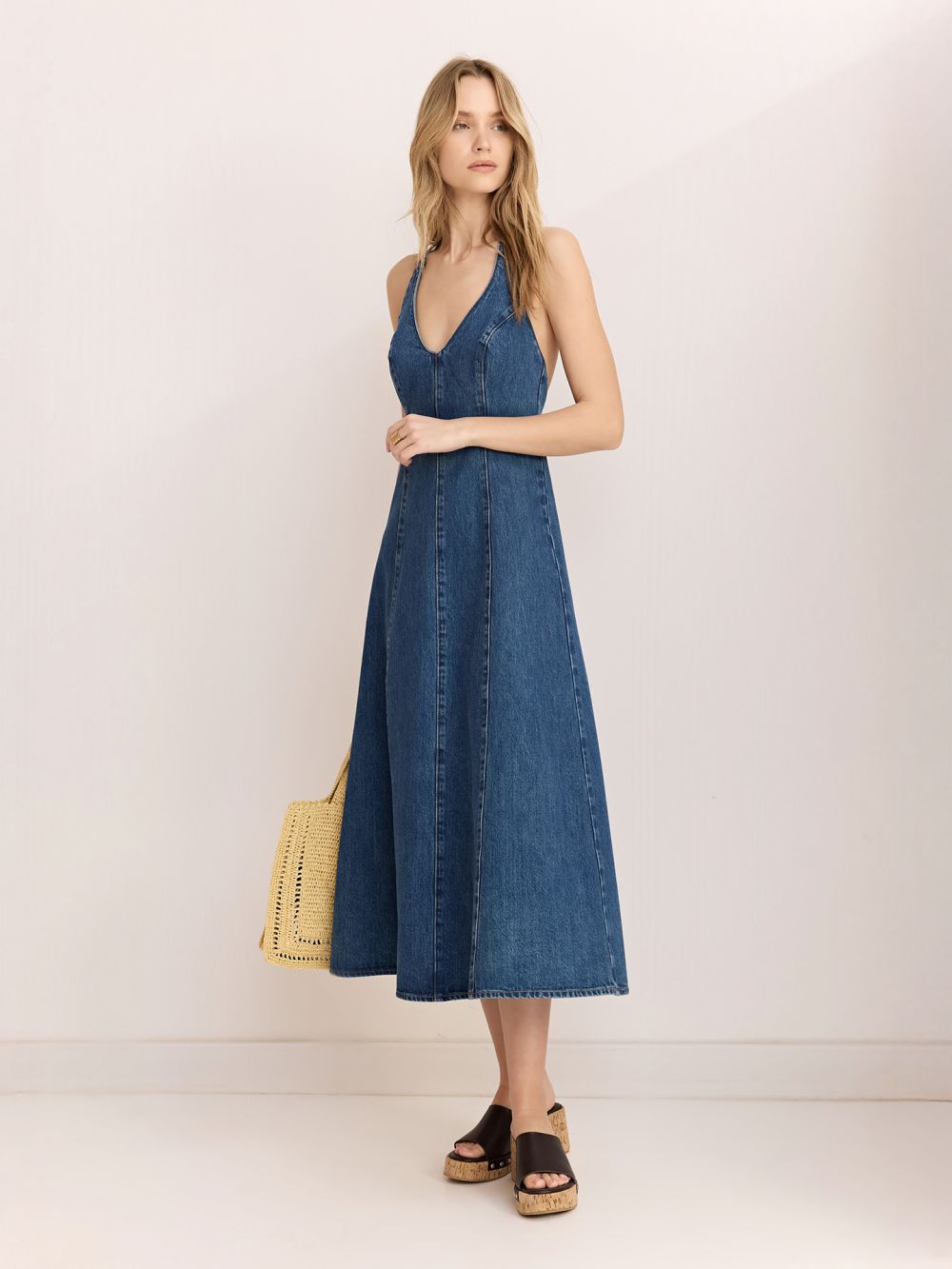 שמלת ג׳ינס קולר