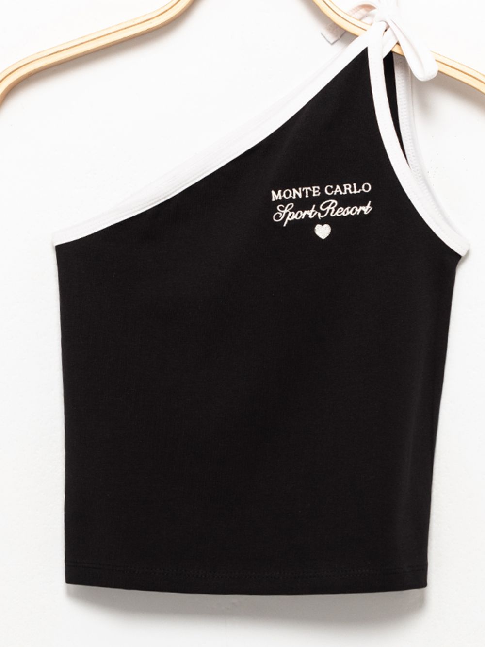 גופיה א-סימטרית