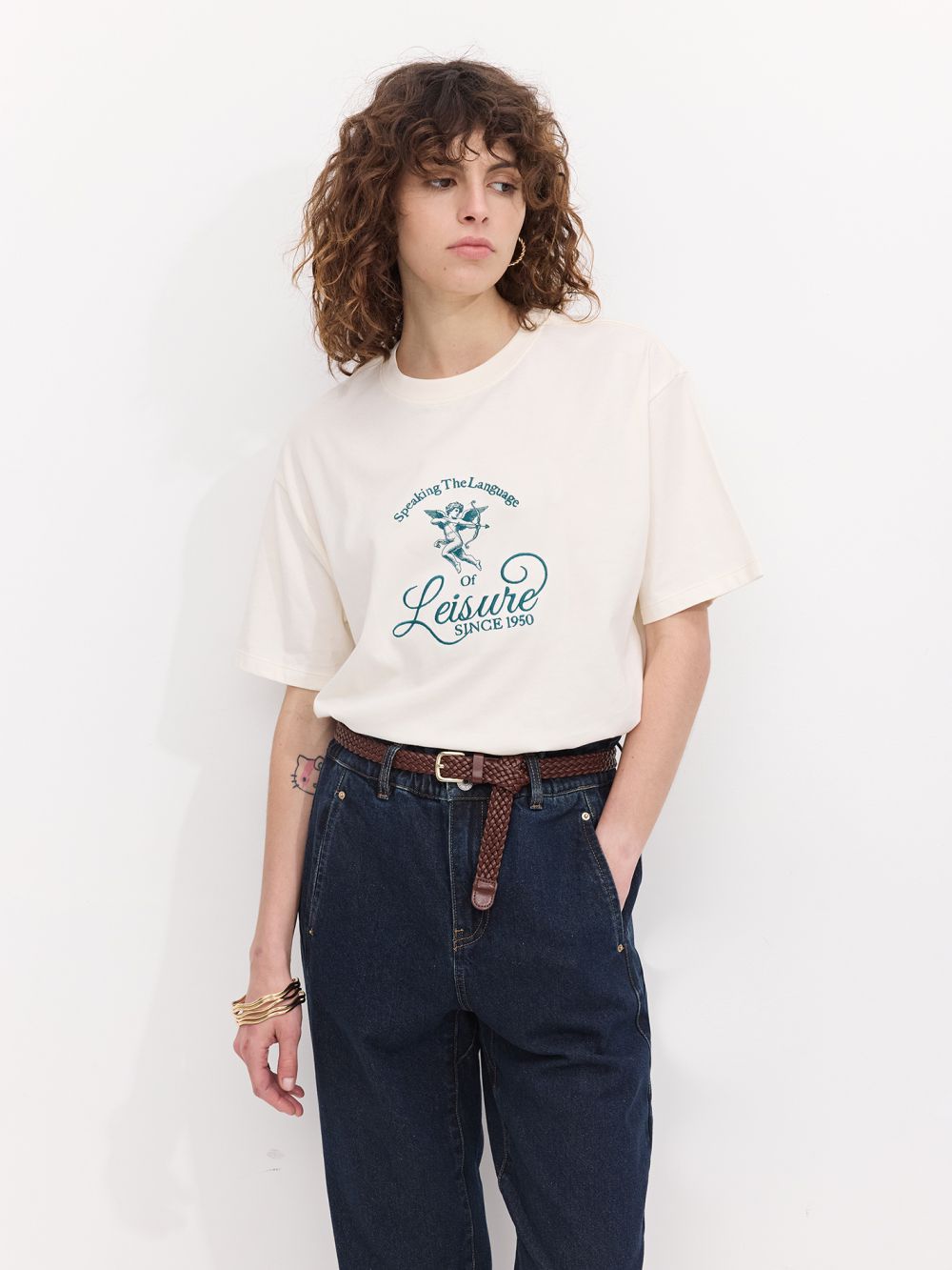 חולצת אובר סייז עם ריקמה