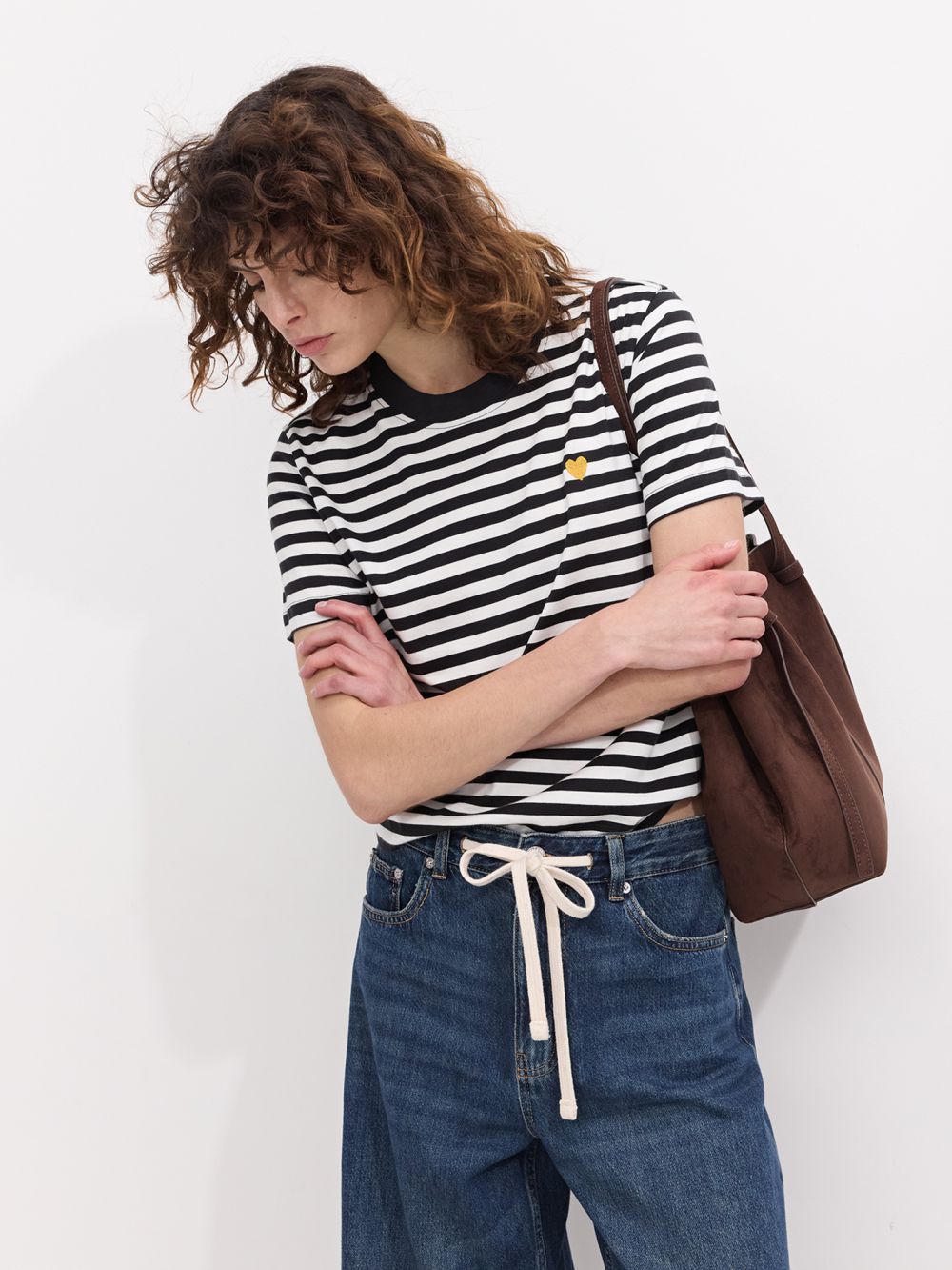 טי שירט פימה בוקסית עם רקמה