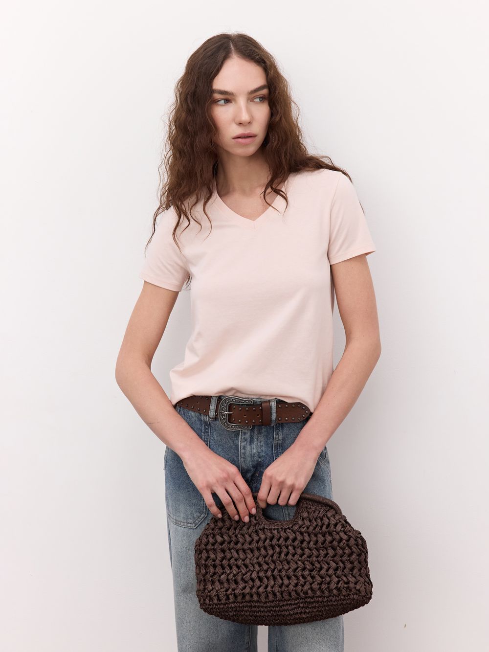 חולצת בית ספר בייסיק V