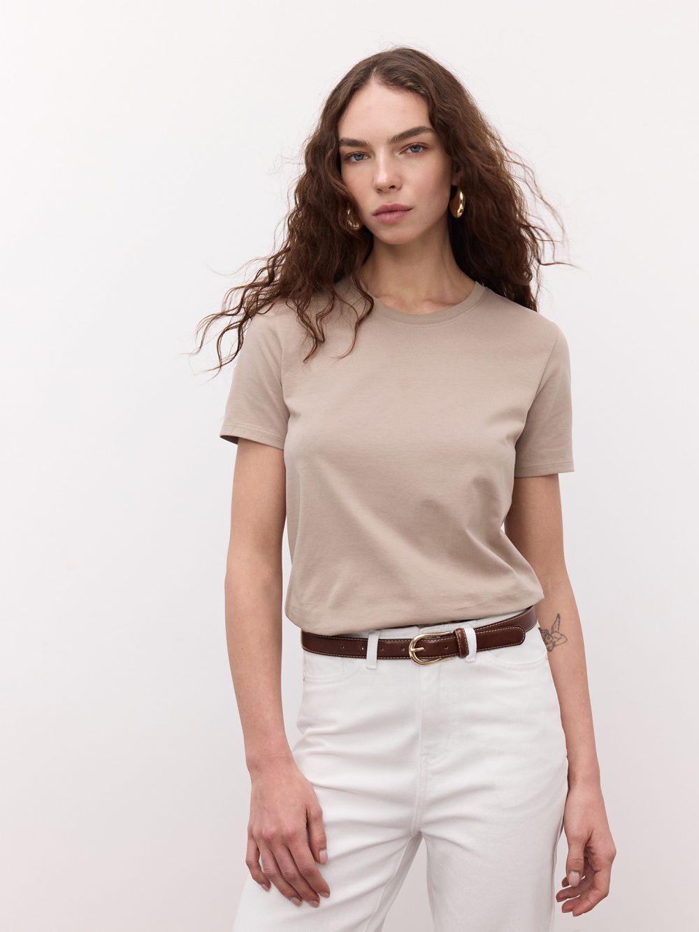 חולצת בית ספר בייסיק C