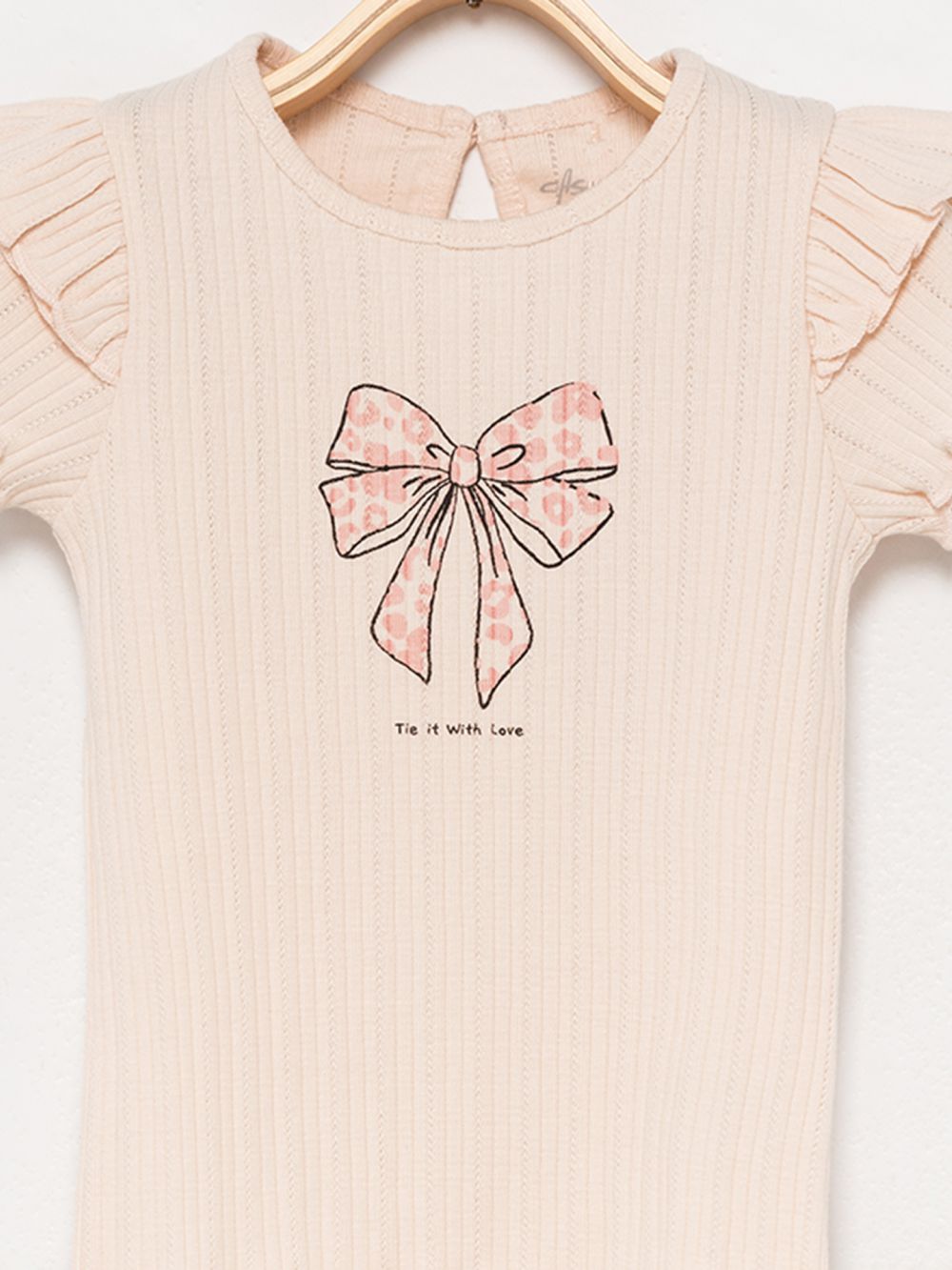 חולצת פוינטל מודפסת