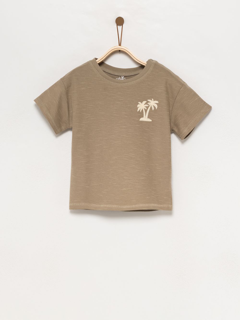 טי-שירט טקסטורה רקומה