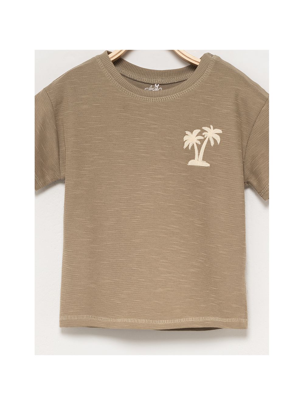 טי-שירט טקסטורה רקומה