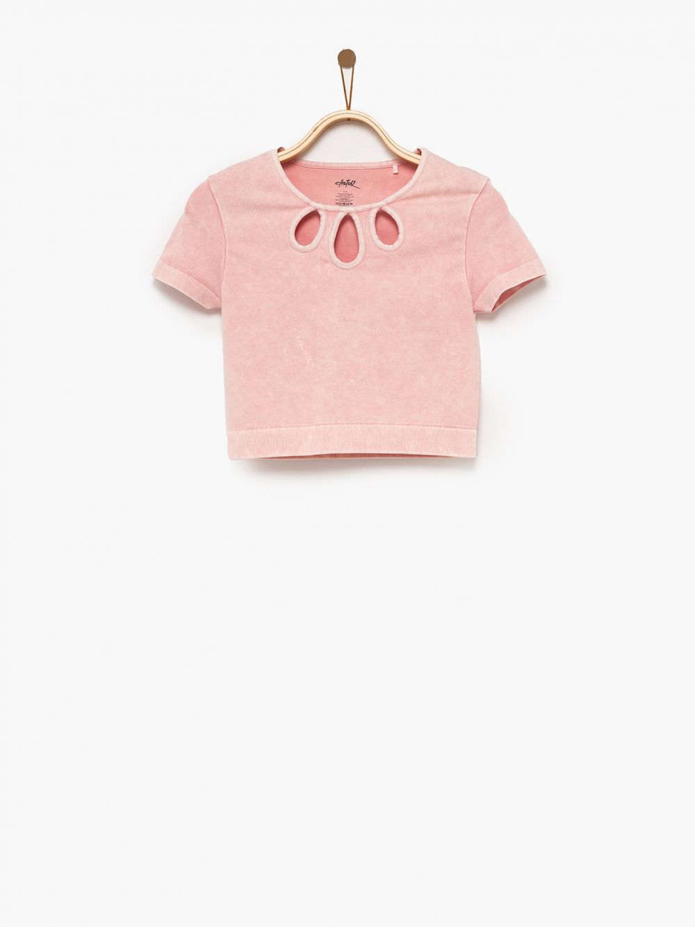 חולצה ללא תפרים