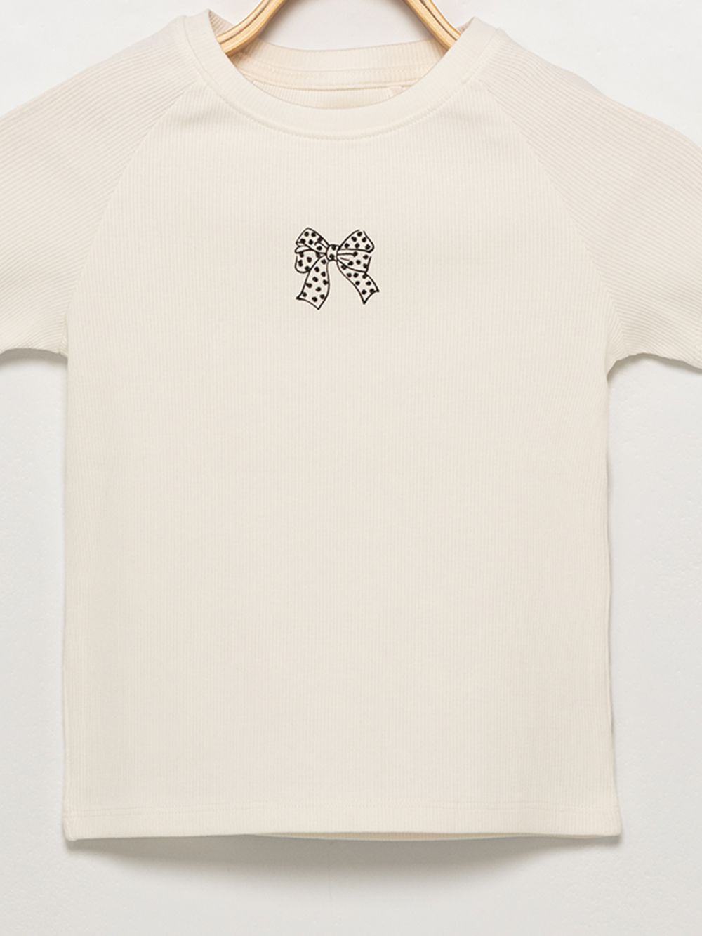 טי ריב עם דפוס