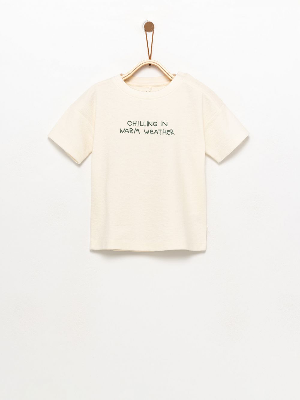 טי שירט עם טקסטורה