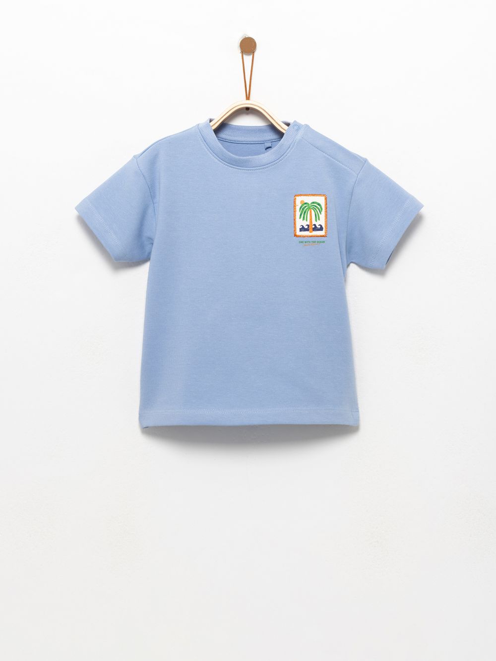 חולצה מודפסת