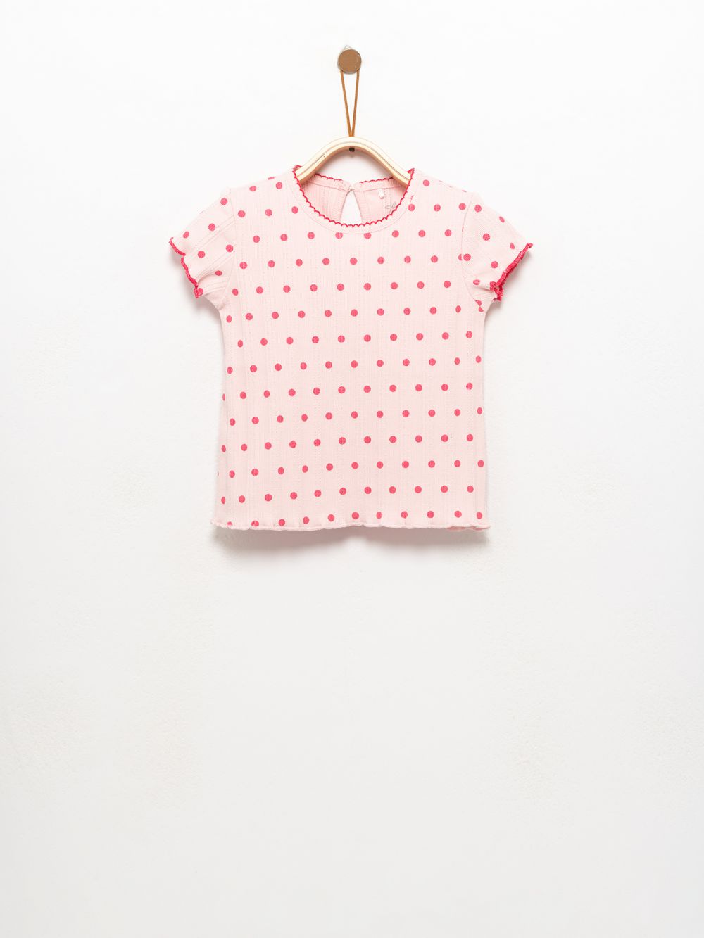 טישירט שרוול קצר