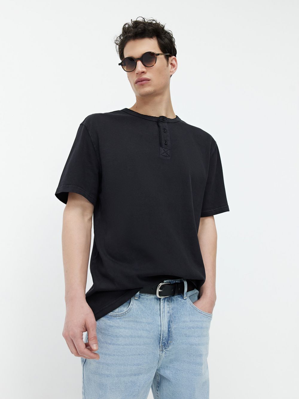 טי-שירט כפתורים BOXY FIT