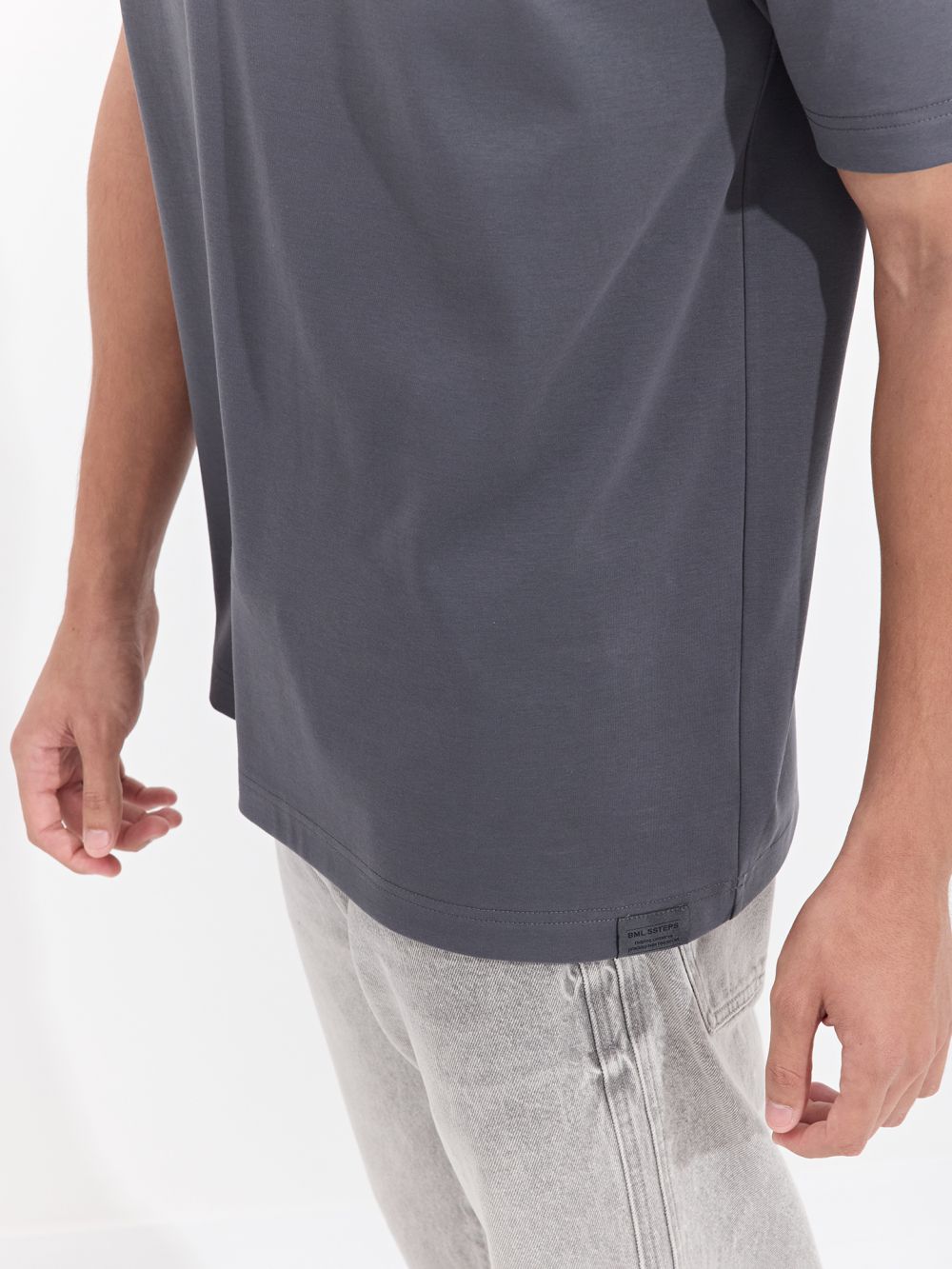 טי שירט שרוול קצר