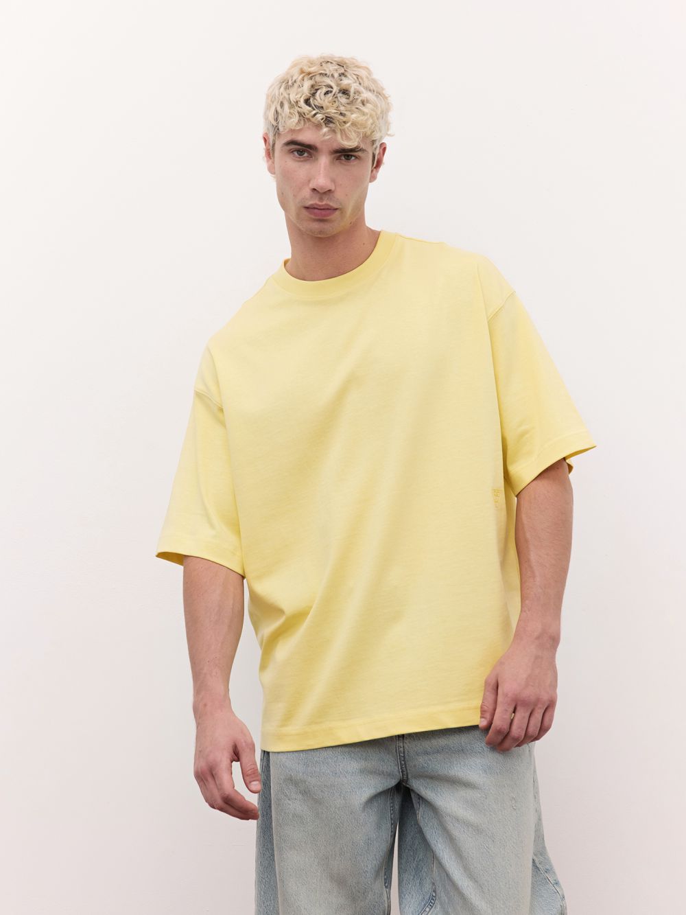 טי שירט בגזרת אוברסייז