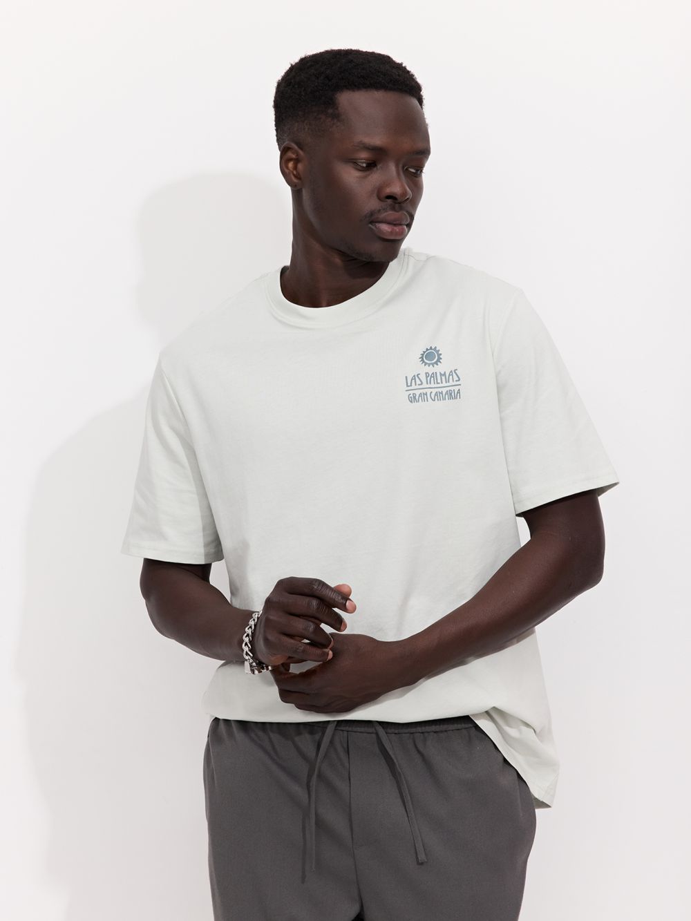 טי שירט מודפסת