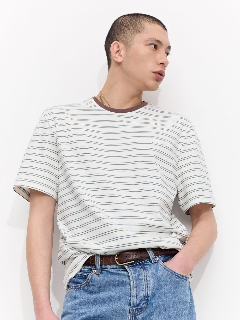 טי שירט עם פסים