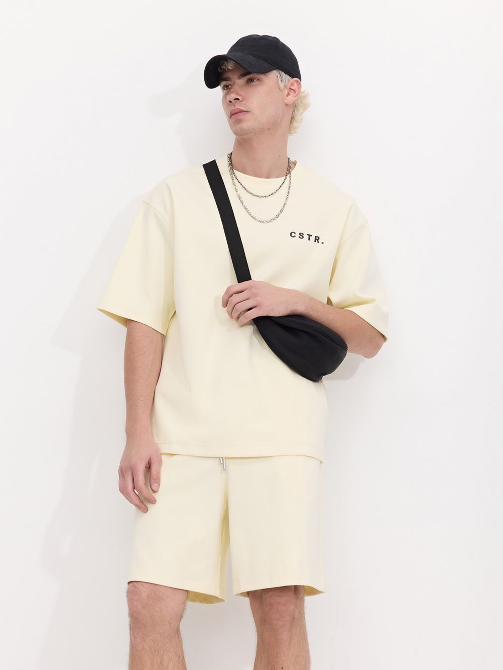 טי שירט מבד עבה בגזרת אובר סייז