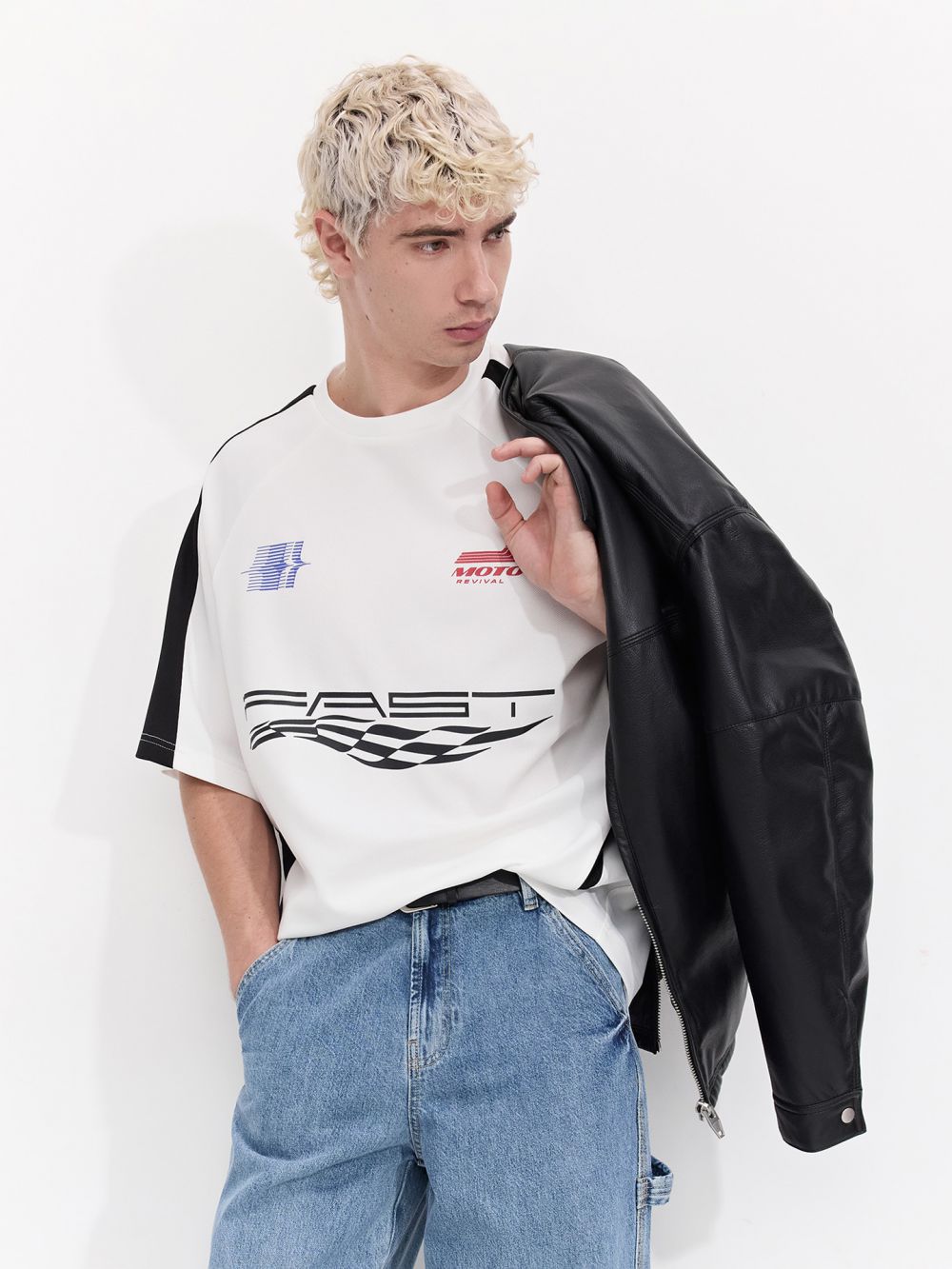 טי-שירט ספורטיבית