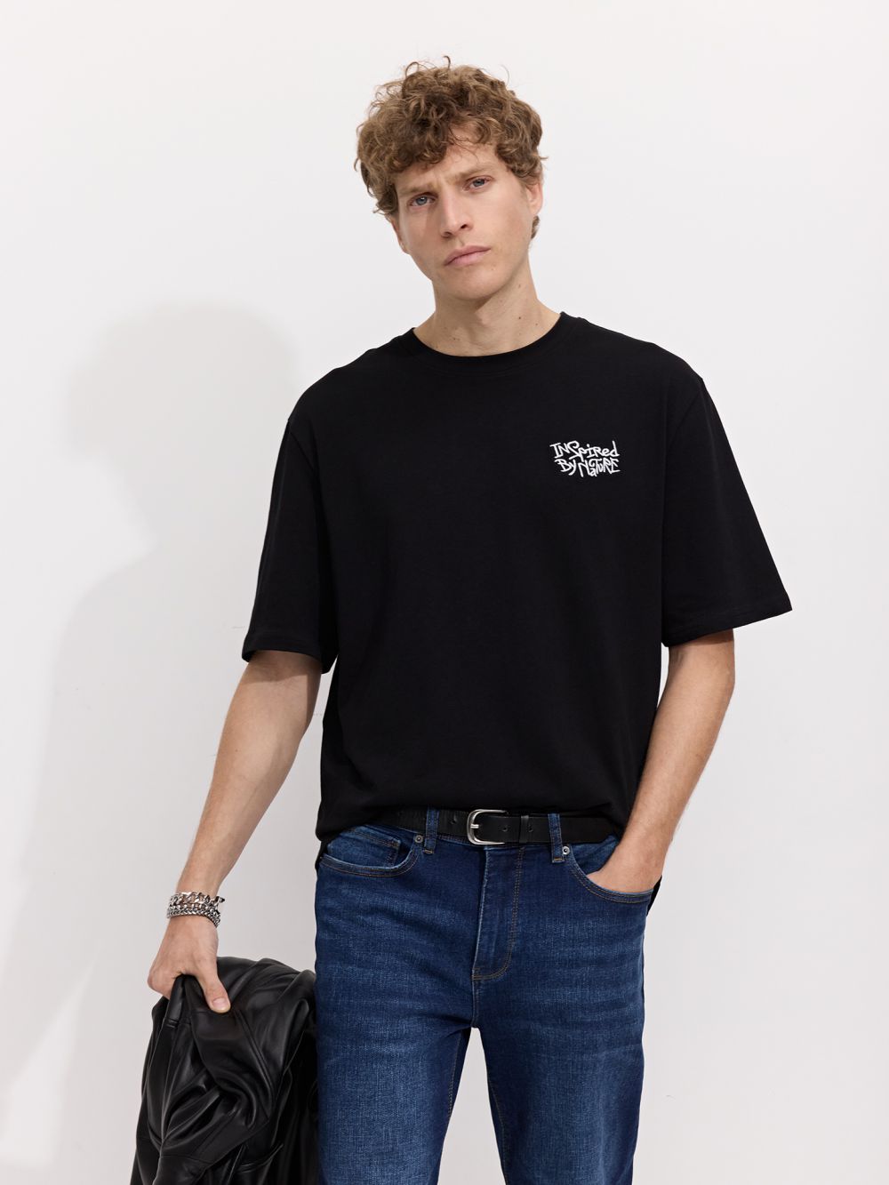 חולצה עם הדפס