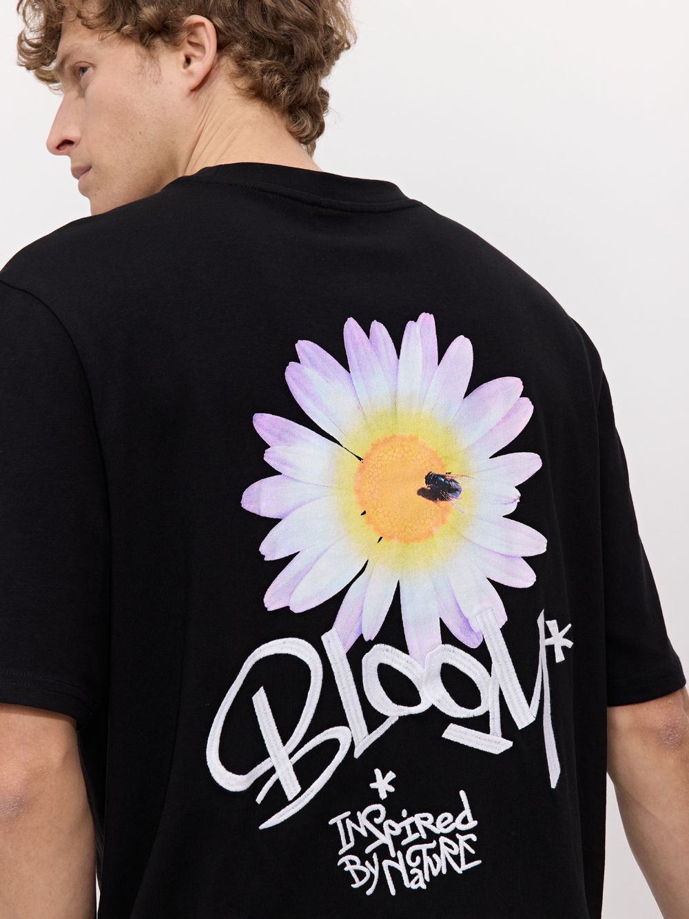 חולצה עם הדפס