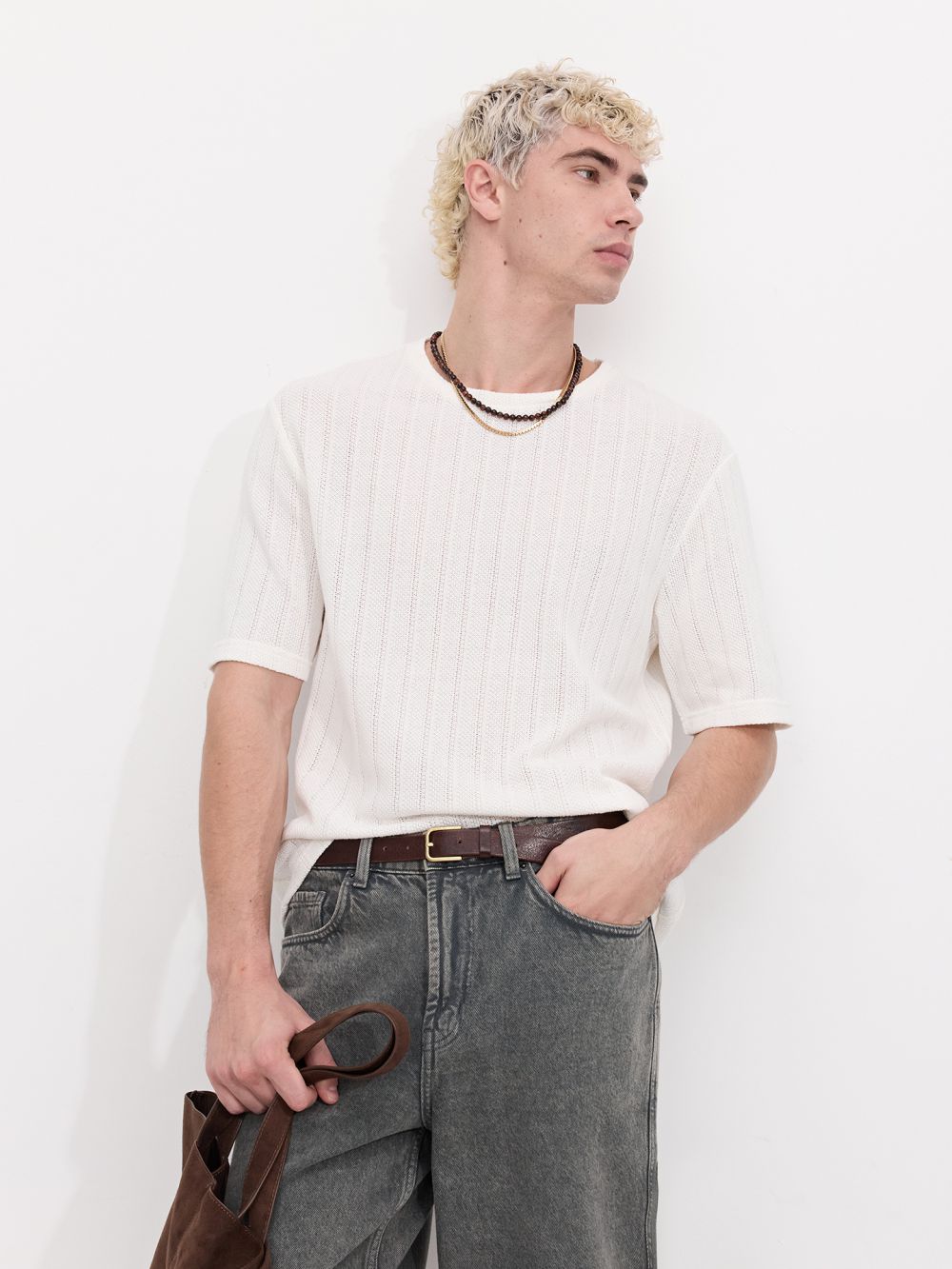 טי שירט עם טקסטורה