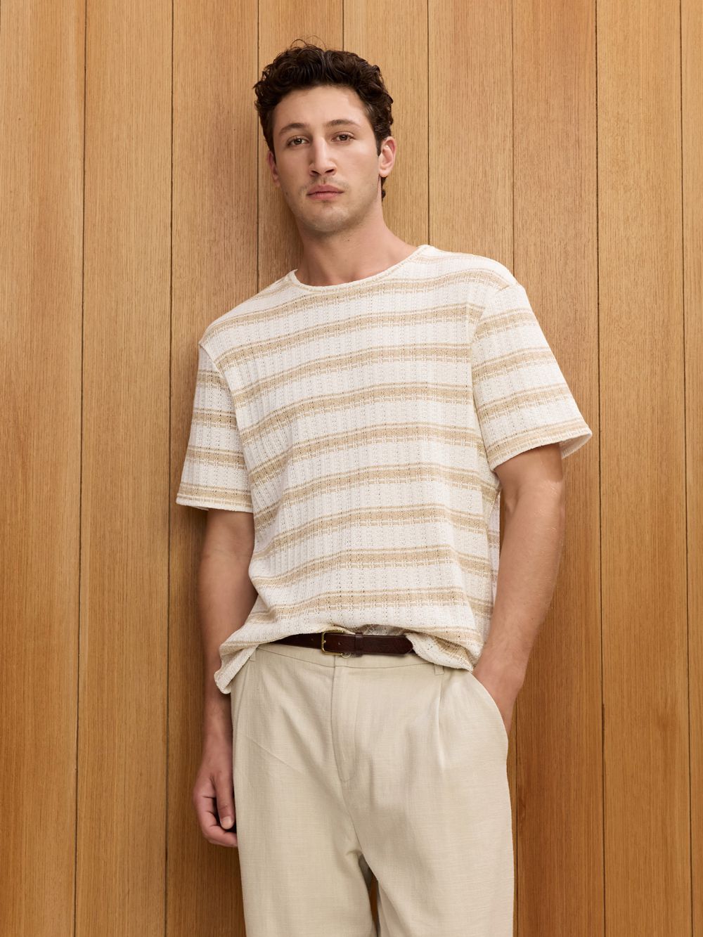 טי שירט טקסטורה עם פסים