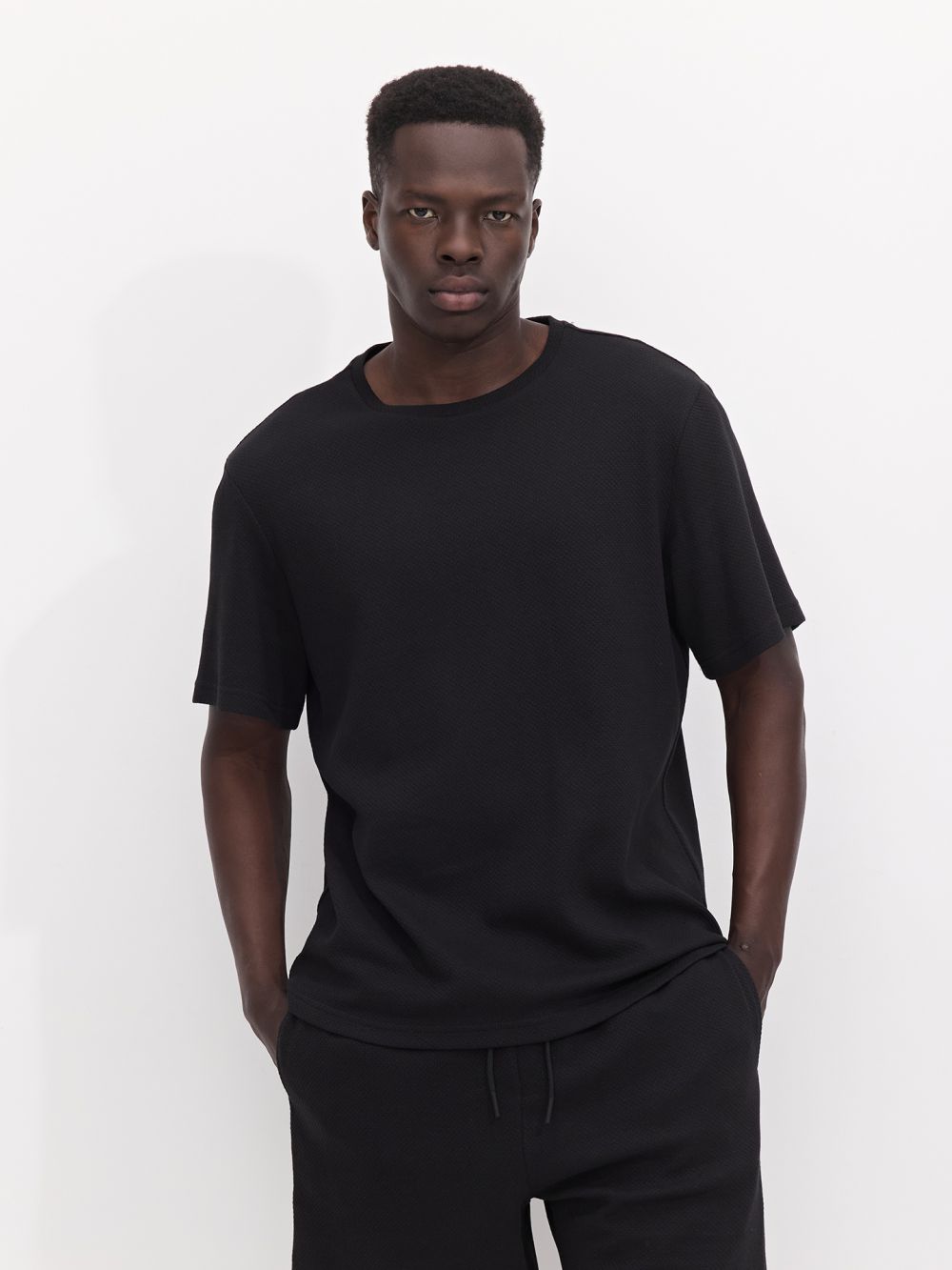 חולצה עם טקסטורה