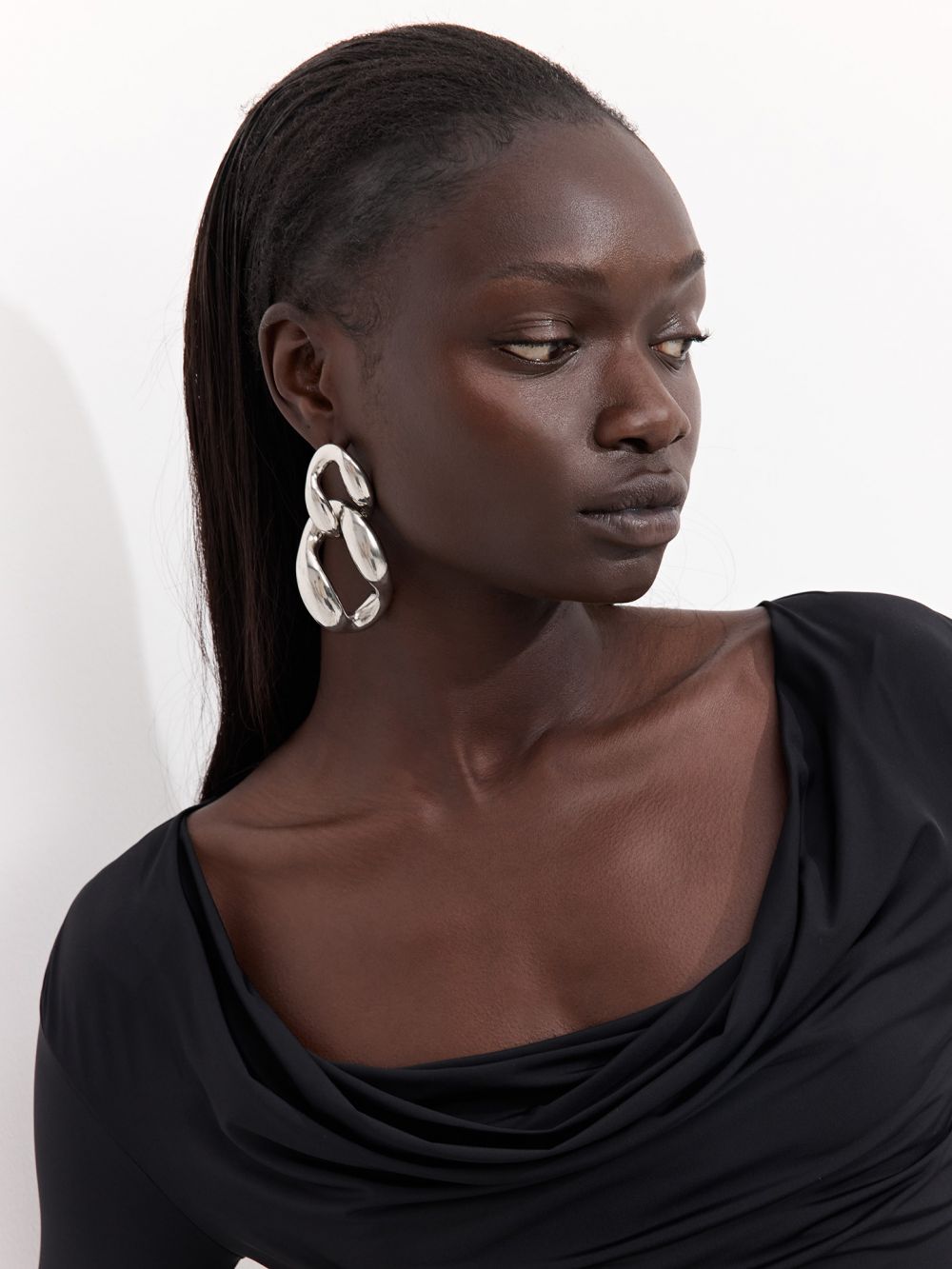 חולצה עם שרוולים ארוכים